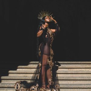 Meet your Posher, Fennella